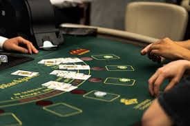 Mobile interface of 38 togel showing Domino QQ table selection and betting options